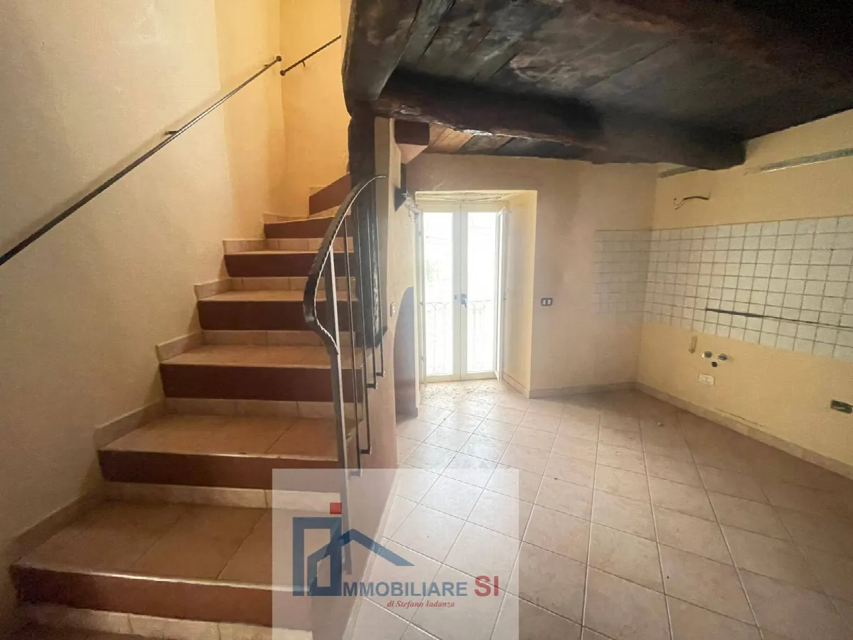 Casa Indipendente in vendita a Montesarchio - foto 5
