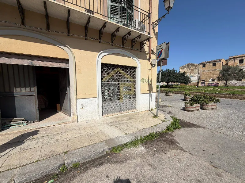 Appartamento in vendita a Palermo, Centro Storico - foto 1