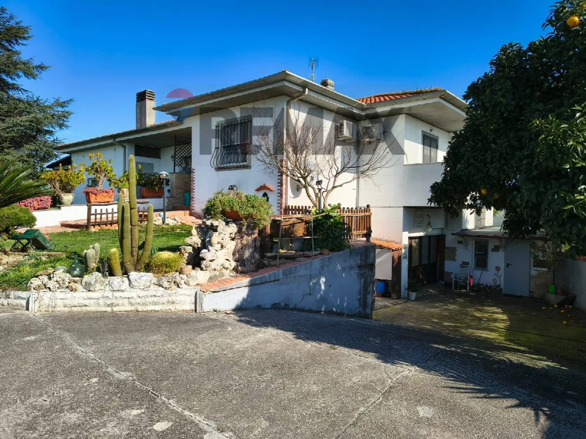 Casa Indipendente in vendita ad Aprilia - foto 3