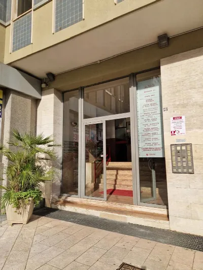 Appartamento in vendita a Brindisi, Centro... - foto 2