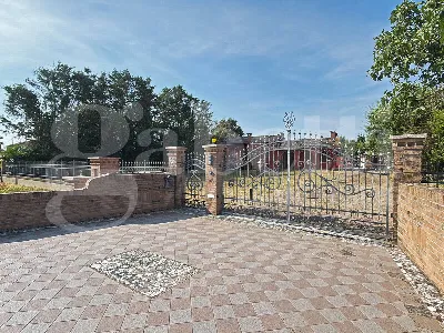 Villa a Correzzola