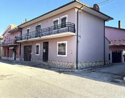 Casa Indipendente a Trasacco