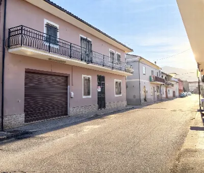 Casa Indipendente in vendita a Trasacco - foto 2