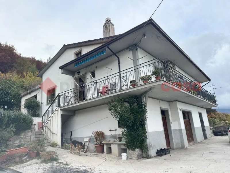 Casa Indipendente in vendita ad Agnone - foto 1