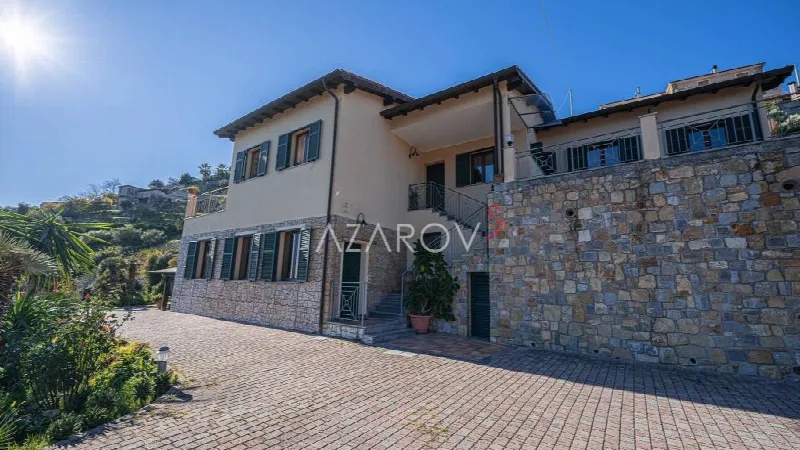 Villa in vendita a Bordighera - foto 1