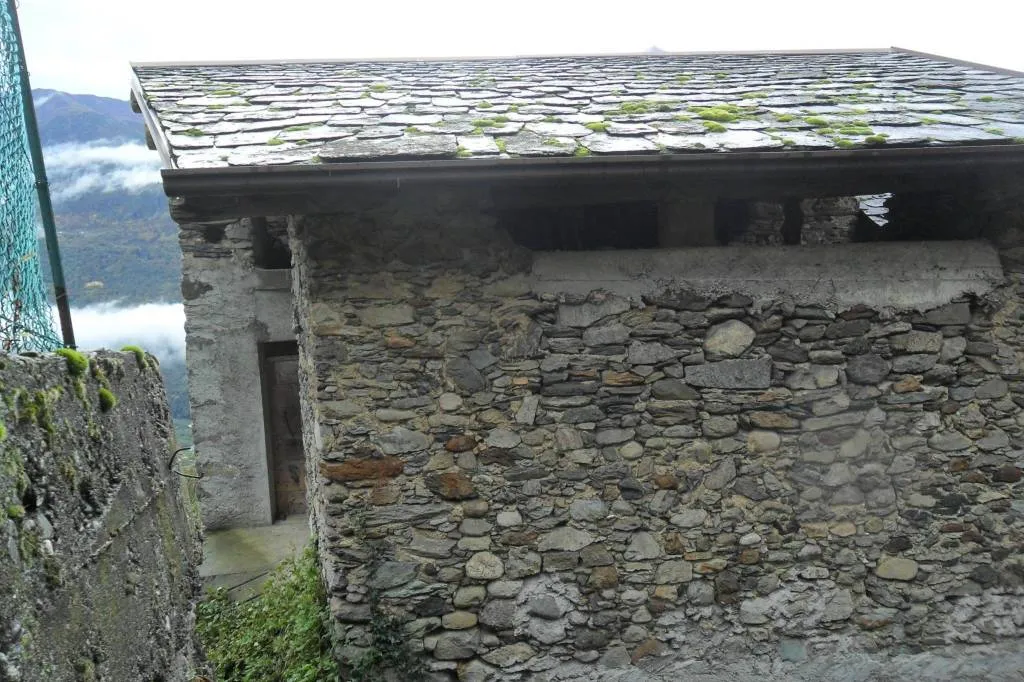 Rustico/Casale in vendita a Castione Andevenno - foto 2