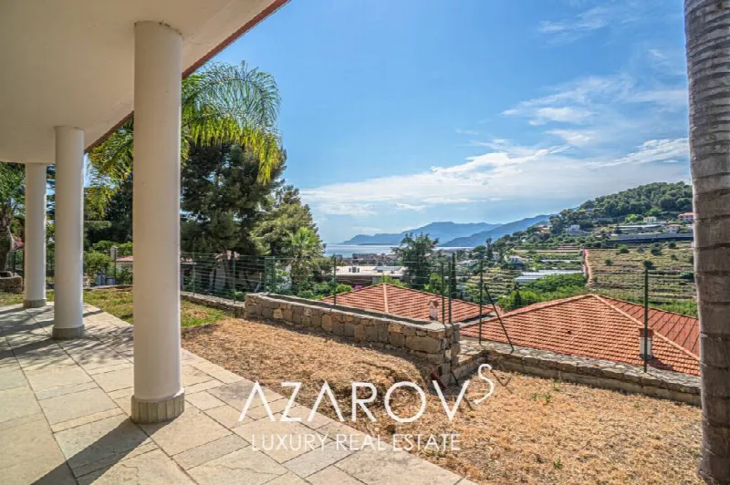 Villa in vendita a Bordighera - foto 1