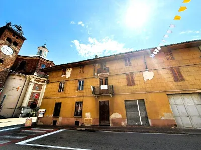 Casa Indipendente a Borgo d'Ale