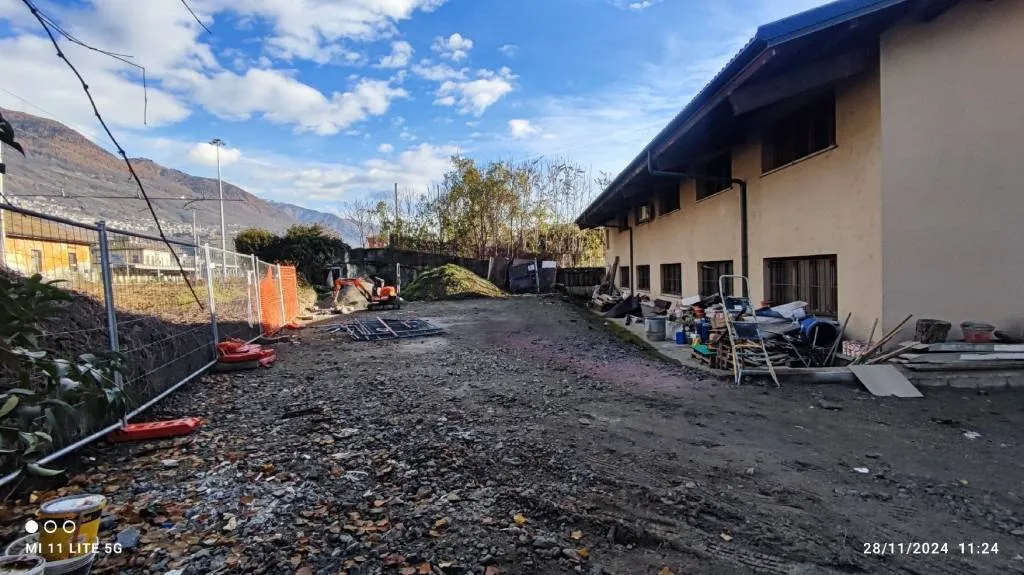 Palazzo/Stabile in vendita a Sondrio - foto 4