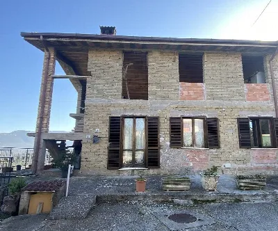 Casa Indipendente in vendita a Montelibret... - foto 1