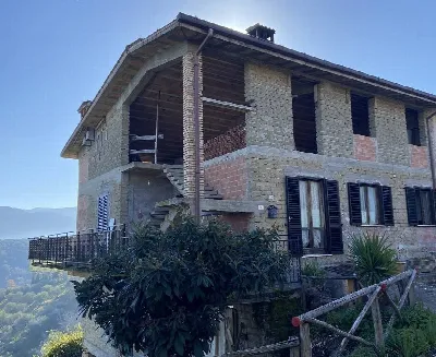 Casa Indipendente in vendita a Montelibret... - foto 2