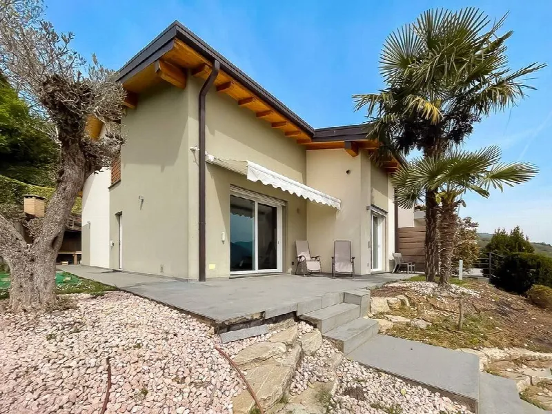 Villa in vendita ad Alzano Lombardo - foto 1