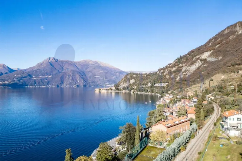 Villa in vendita a Varenna - foto 1