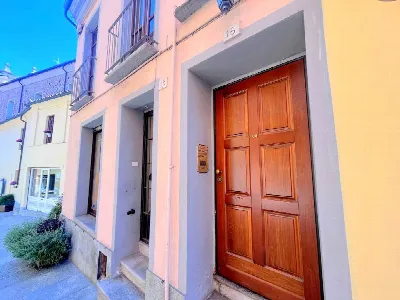 Palazzo/Stabile in vendita a Moncalieri - foto 1