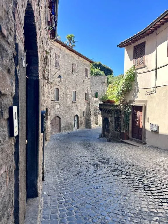 Appartamento in vendita a Viterbo, Centro Storico - foto 4