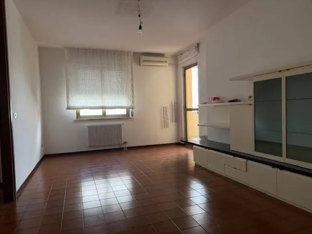 Appartamento in vendita a Udine, Udine Est - foto 2
