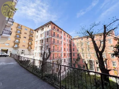 Appartamento in vendita a Trieste, Centro - foto 2