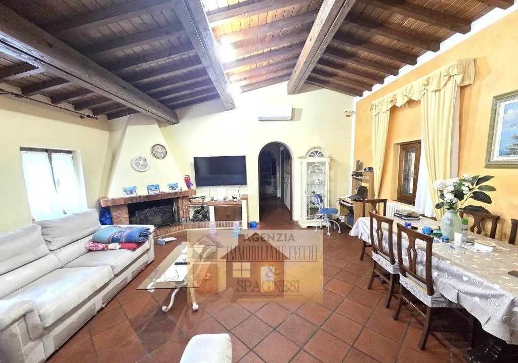 Appartamento in vendita a Campi Bisenzio - foto 2