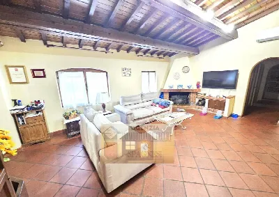 Appartamento in vendita a Campi Bisenzio - foto 9