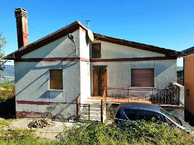 Casa Indipendente in vendita a Castelli - foto 2
