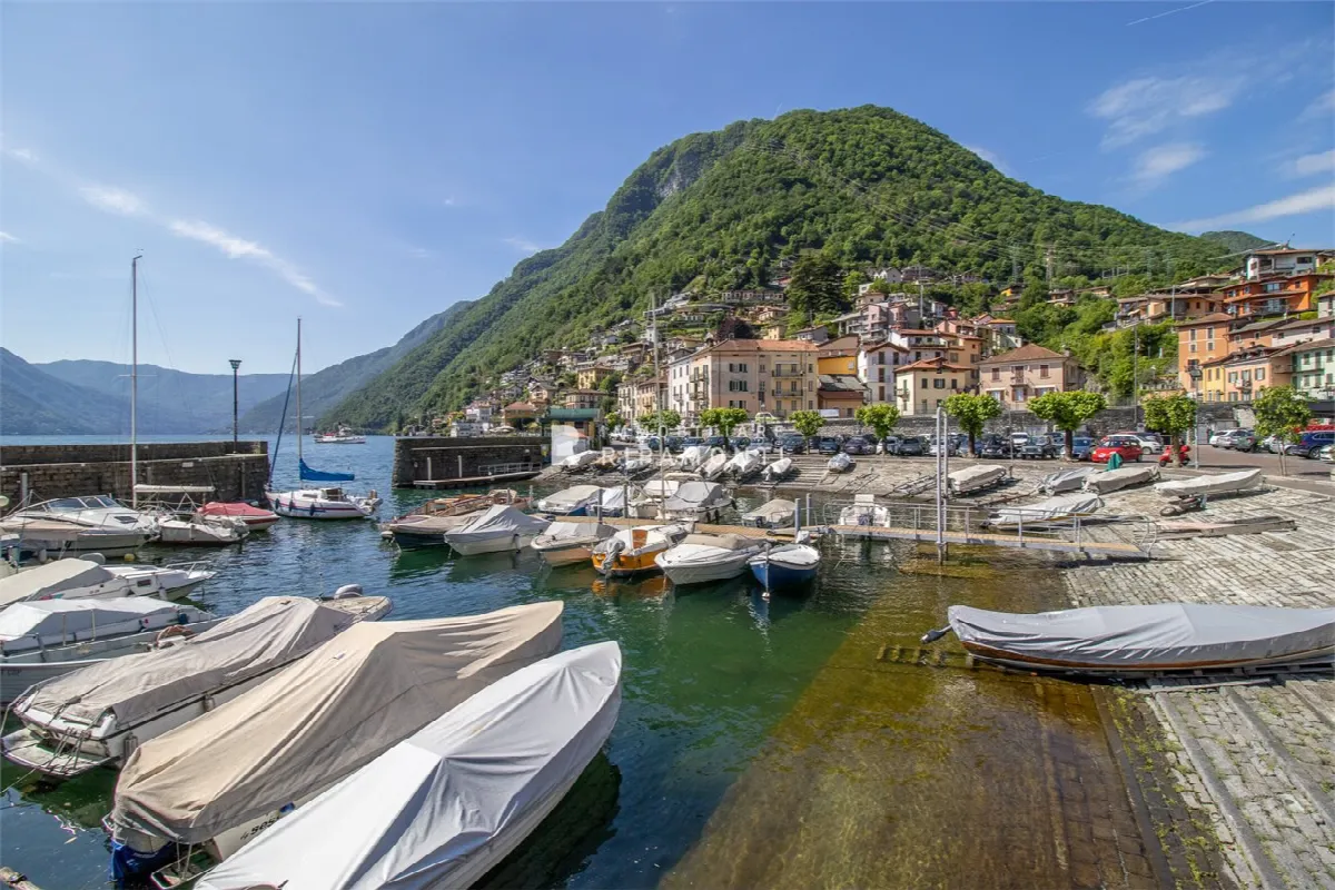 Casa Indipendente in vendita ad Argegno - foto 3