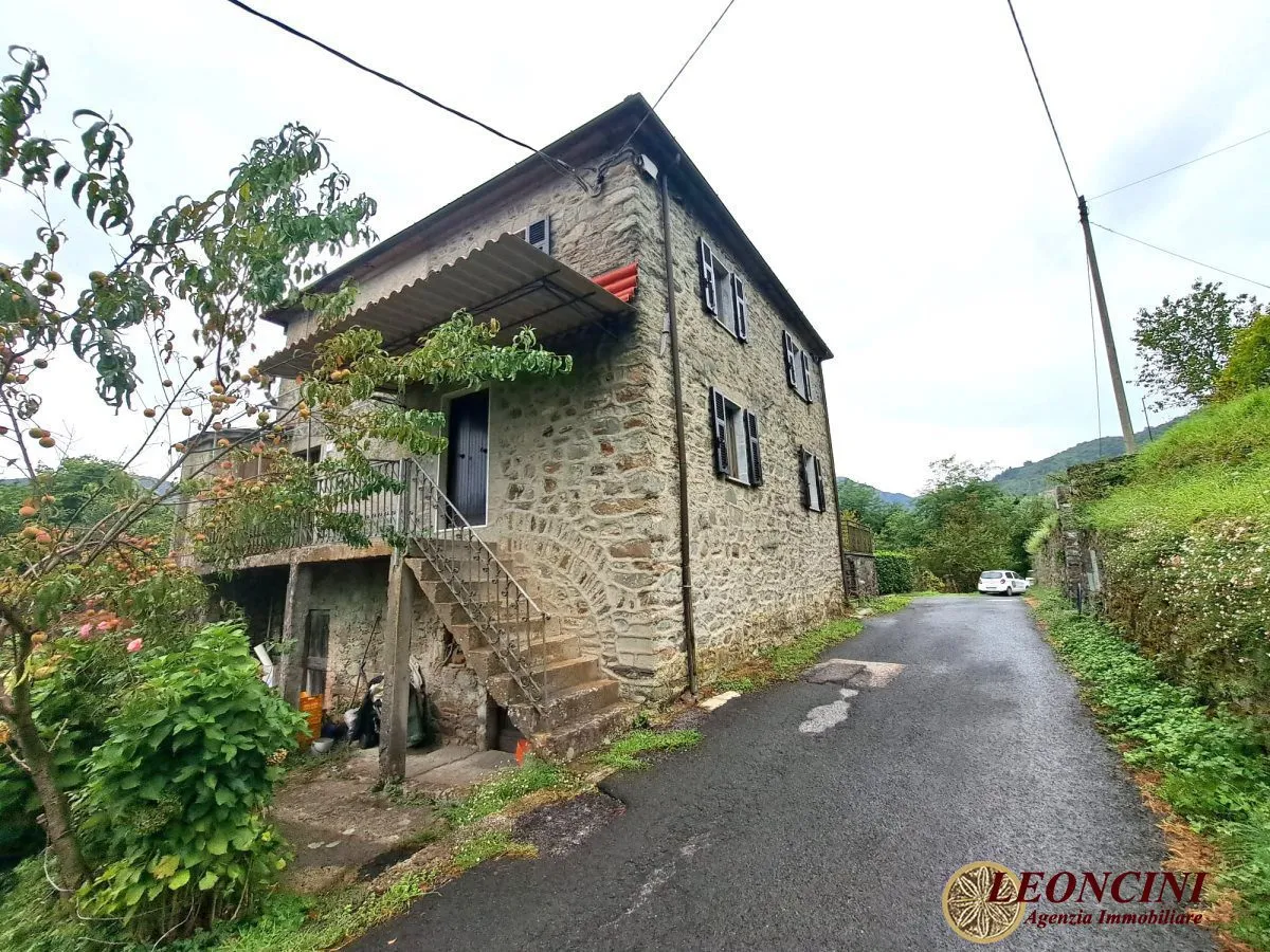 Casa Indipendente in vendita a Tresana - foto 3