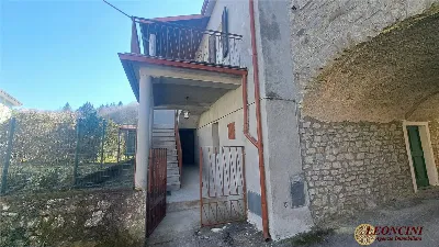 Rustico/Casale in vendita a Villafranca in... - foto 2
