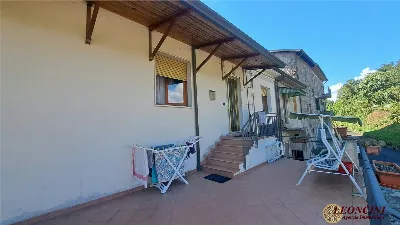Appartamento in vendita a Filattiera - foto 2