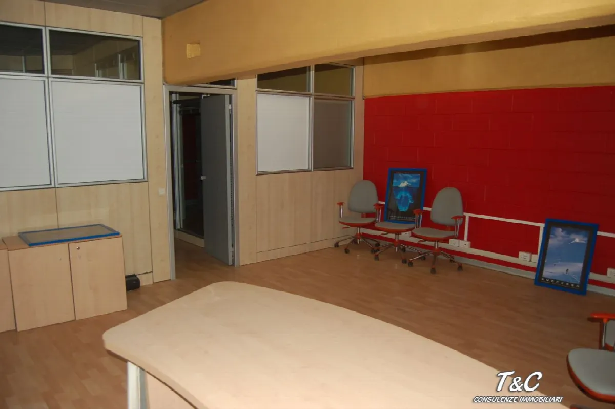 Ufficio in vendita a Pinerolo - foto 4