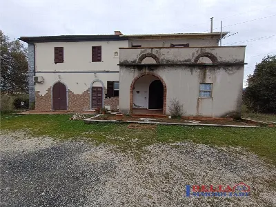 Rustico/Casale in vendita a Rosignano Mari... - foto 1