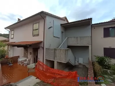 Casa Indipendente in vendita a Rosignano M... - foto 1