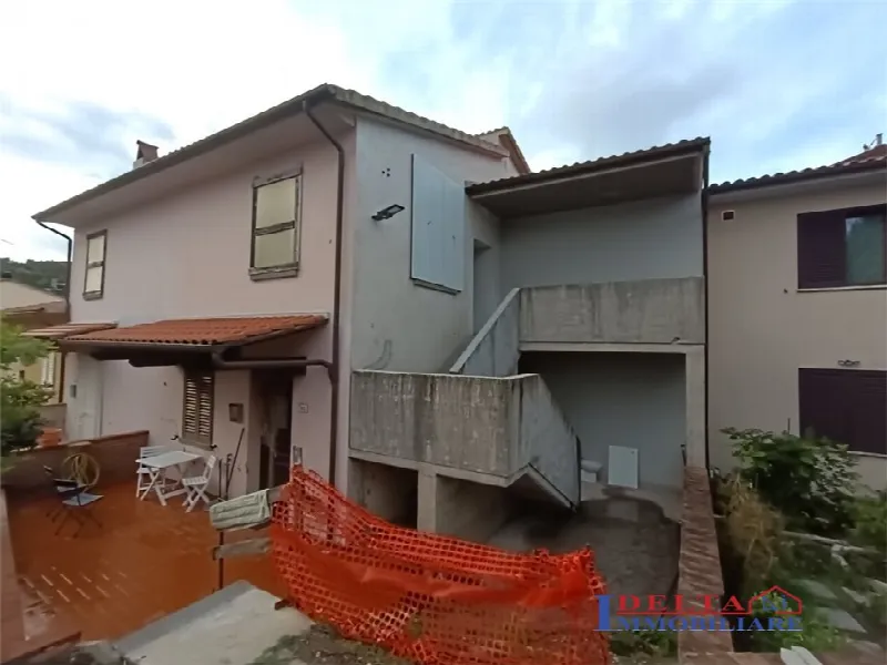 Casa Indipendente in vendita a Rosignano Marittimo - foto 1