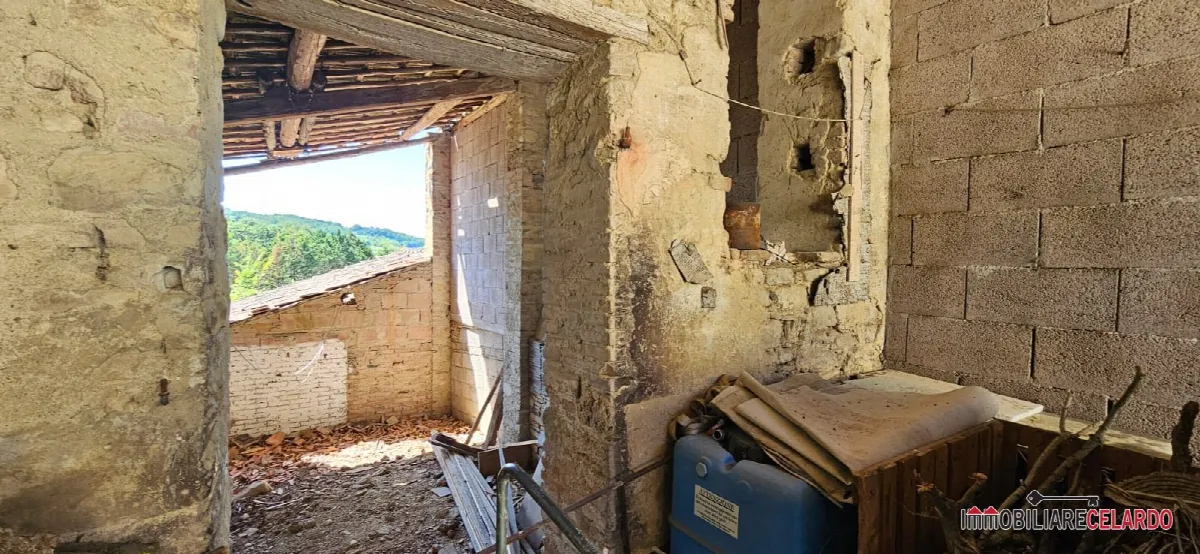 Rustico/Casale in vendita a Poggibonsi - foto 2