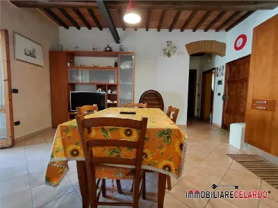 Appartamento in vendita a Colle di Val d'E... - foto 6
