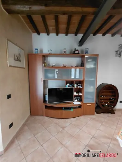 Appartamento in vendita a Colle di Val d'E... - foto 9
