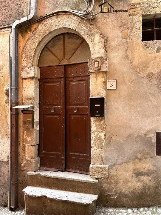 Appartamento in vendita a Castelnuovo di Farfa - foto 1