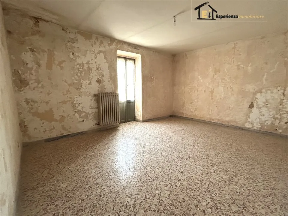 Appartamento in vendita a Castelnuovo di Farfa - foto 3