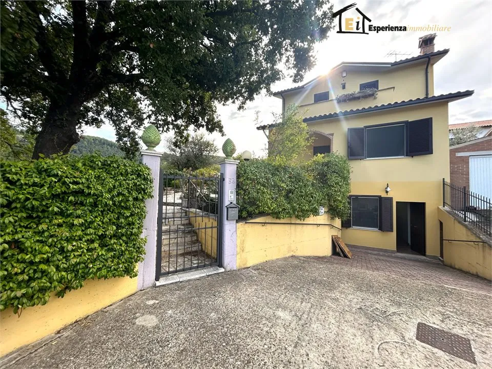 Villa in vendita a Calvi dell'Umbria - foto 4