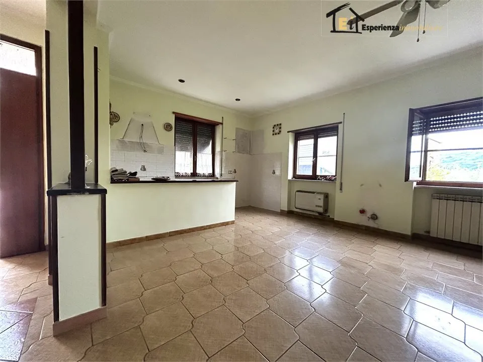 Appartamento in vendita a Montopoli di Sabina - foto 2