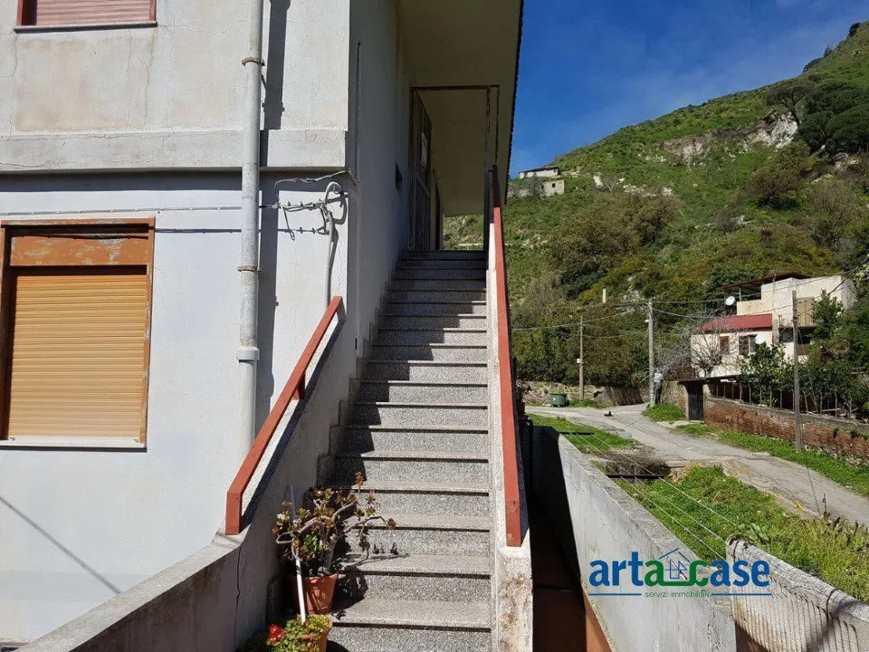 Appartamento in vendita a Messina, Villaggio Santo, Camaro, Gazzi - foto 2
