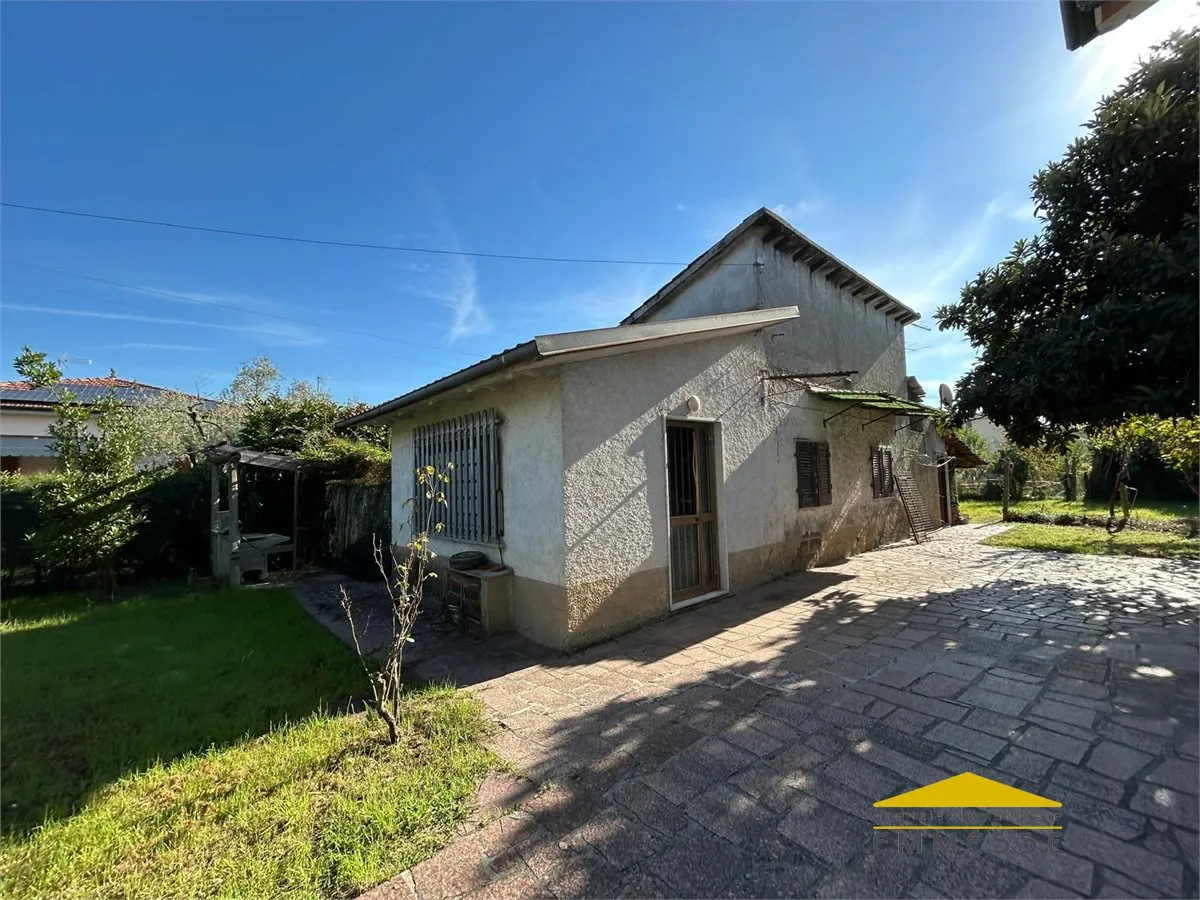 Casa Indipendente in vendita a Massa, Marina Di Massa - foto 5