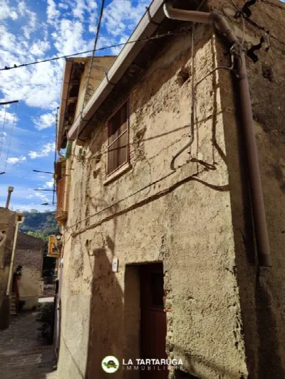 Casa Indipendente in vendita a Roccalumera - foto 3