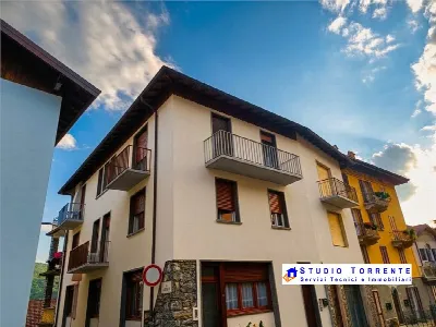 Appartamento a Esino Lario