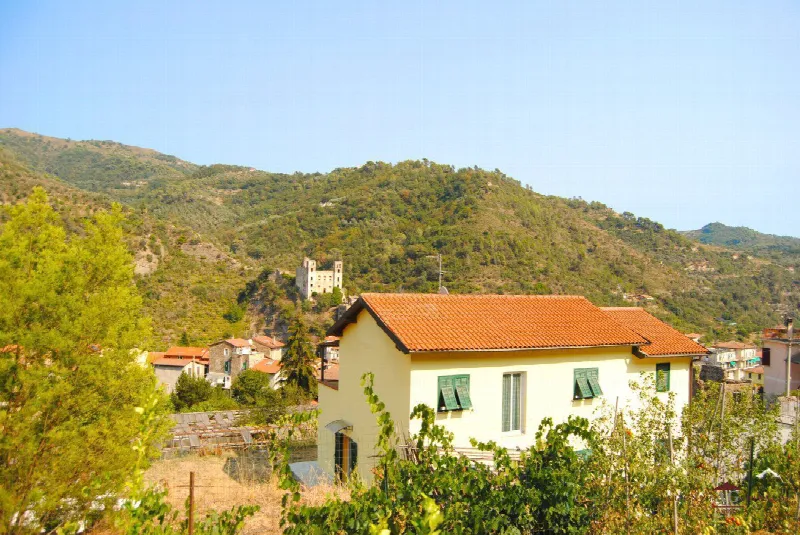 Villa in vendita a Dolceacqua - foto 1