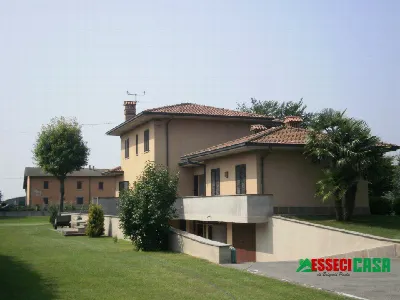 Villa in vendita a Casirate d'Adda - foto 2