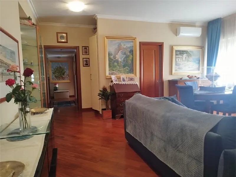 Appartamento in vendita a Napoli, Pianura, Soccavo, Traiano - foto 1