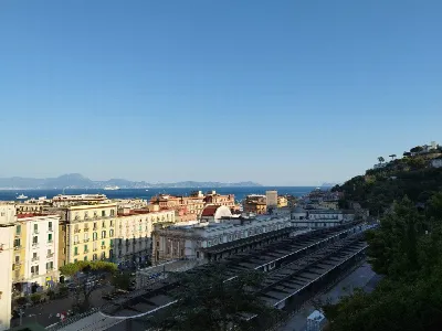 Appartamento in vendita a Napoli, Chiaia, ... - foto 1