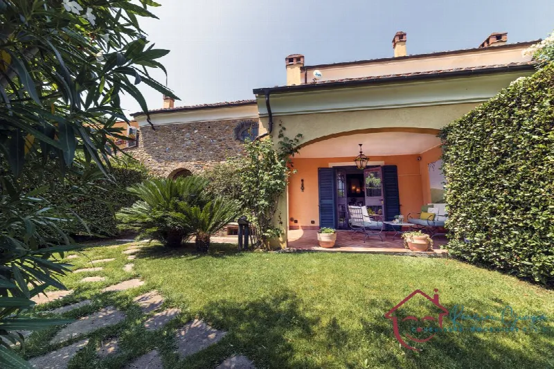 Casa Indipendente in vendita a Garlenda - foto 1