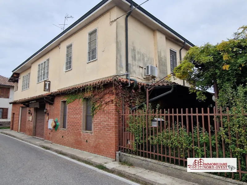 Villa in vendita a Noviglio - foto 1