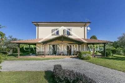 Villa in vendita a Lanuvio - foto 1